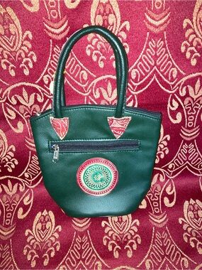Green Women's Handbag with Decorative Medallion